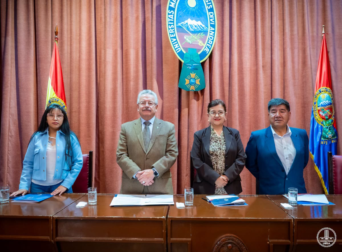 79 AÑOS FORMANDO DESDE LAS HUMANIDADES Y LA EDUCACIÓN